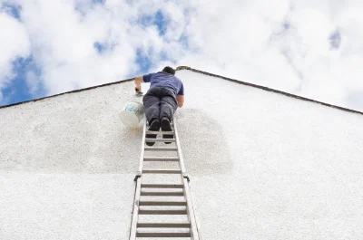 Peinture extérieure à Verreries-de-Moussans — façades et ravalement